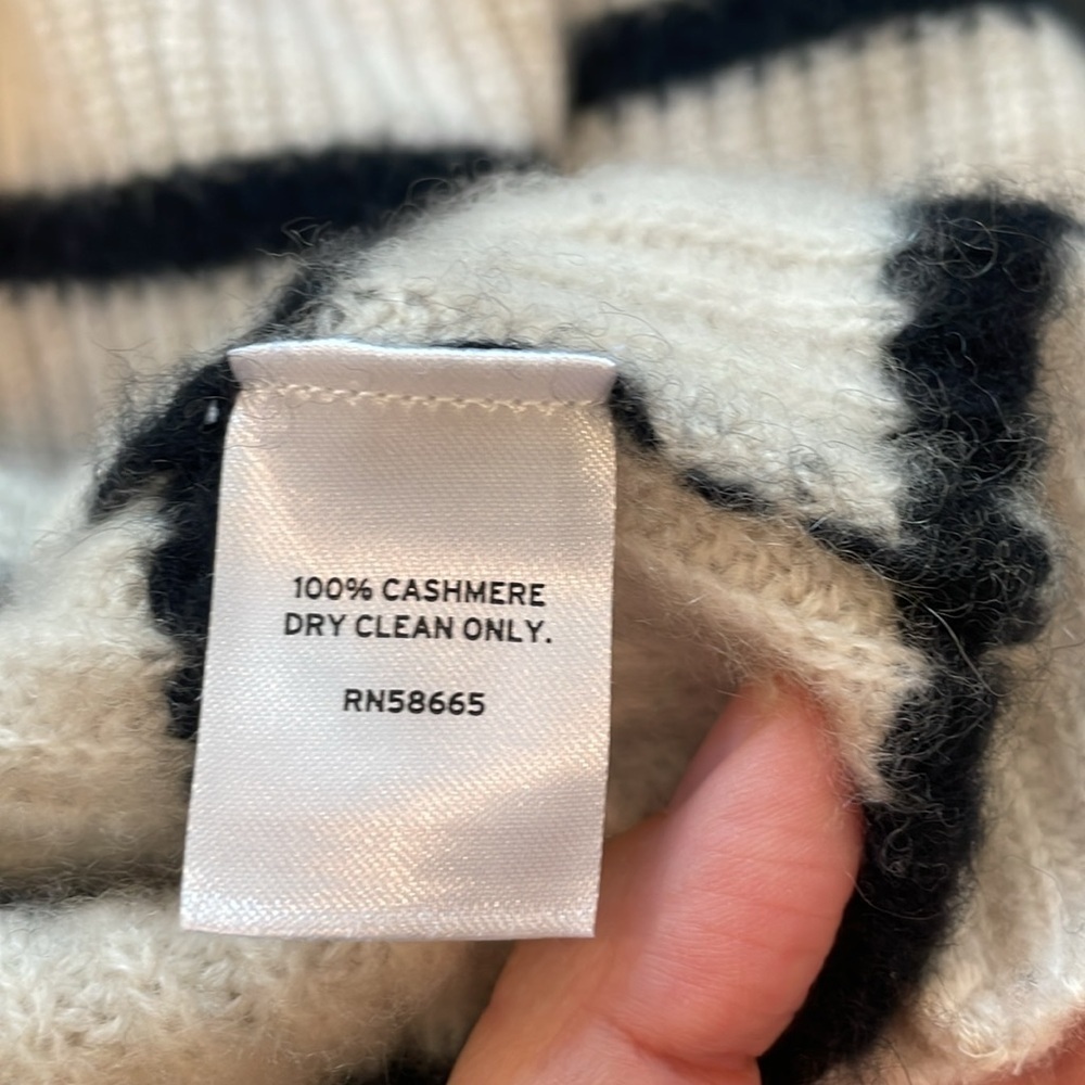 Nordstrom Stripe Cashmere Turtleneck Women’s Sweater Size M - Picture 9 of 15
